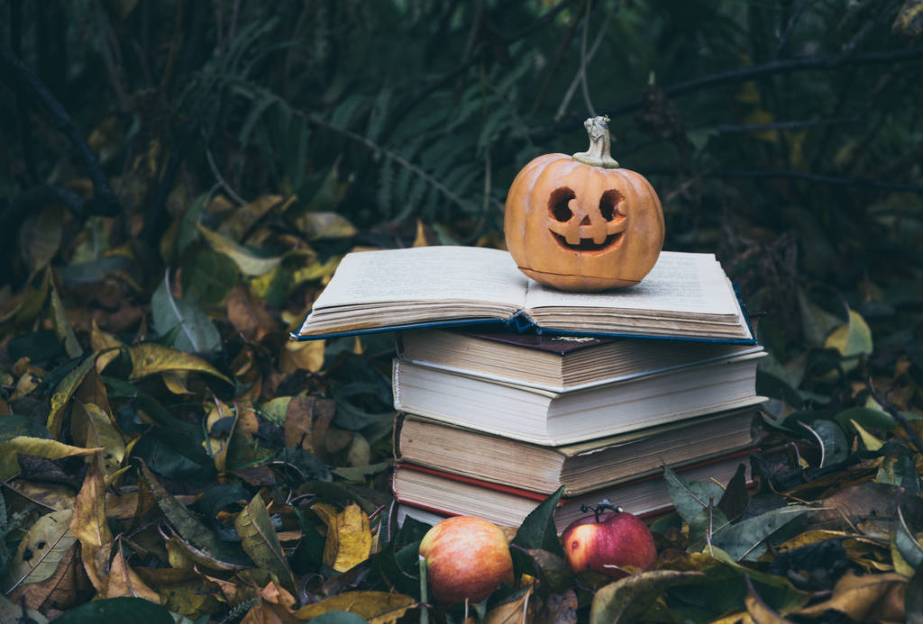 halloween party ideas about literature and books